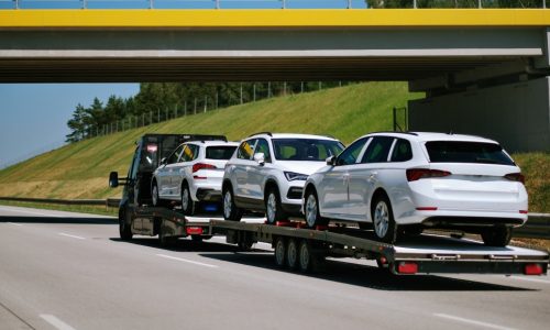 Qual a transportadora de veículos mais confiável?