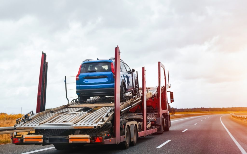 Passo a passo para transportar seu veículo com tranquilidade