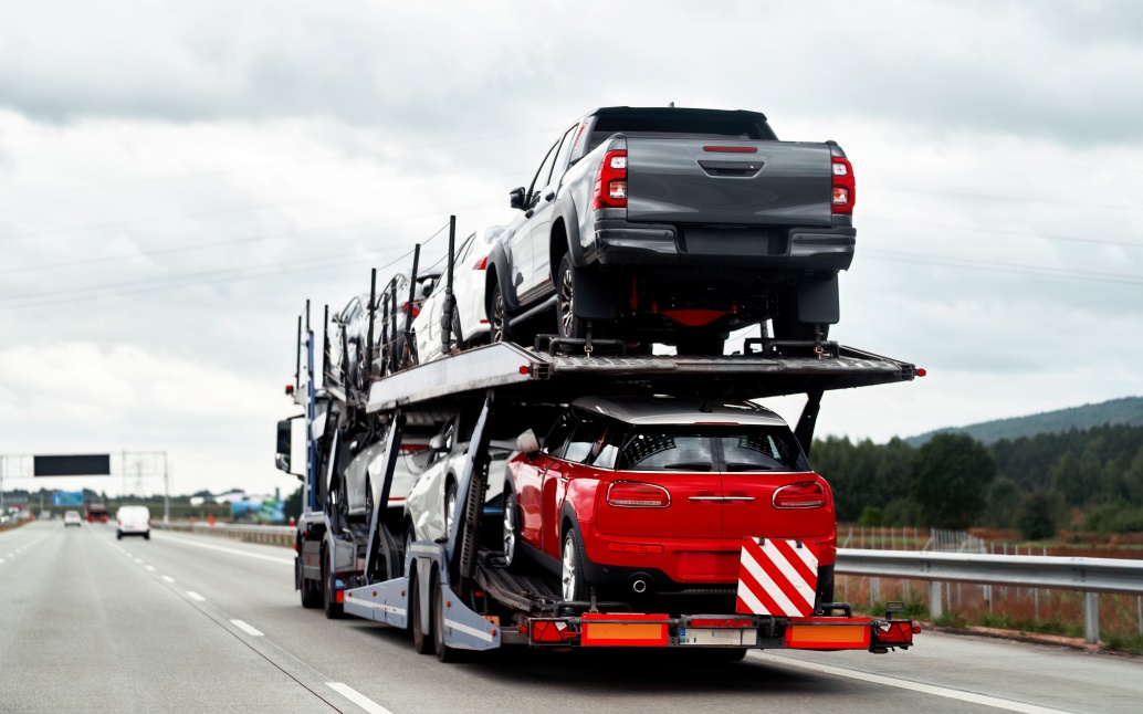 Transportadora no Rio de Janeiro: como garantir segurança no envio do seu veículo