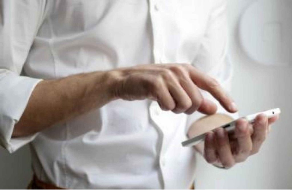 Passo a passo de como comprar carro online com segurança