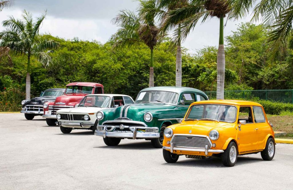 Um pouco sobre a história dos automóveis que clássicos que marcaram época