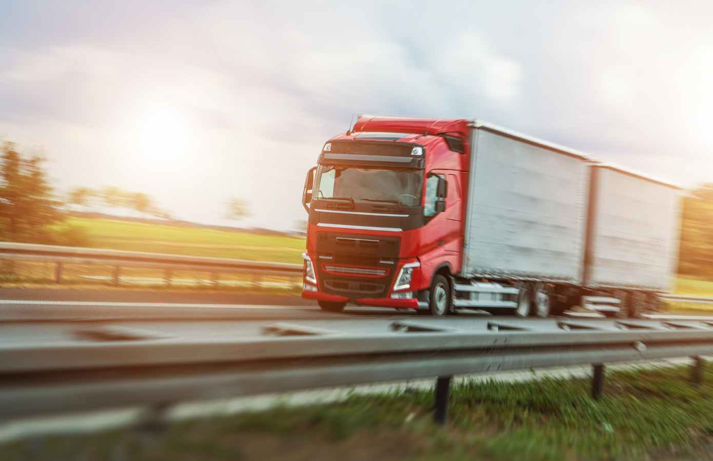 Exija um contrato específico de transporte de veículos Exija um contrato específico de transporte de veículos